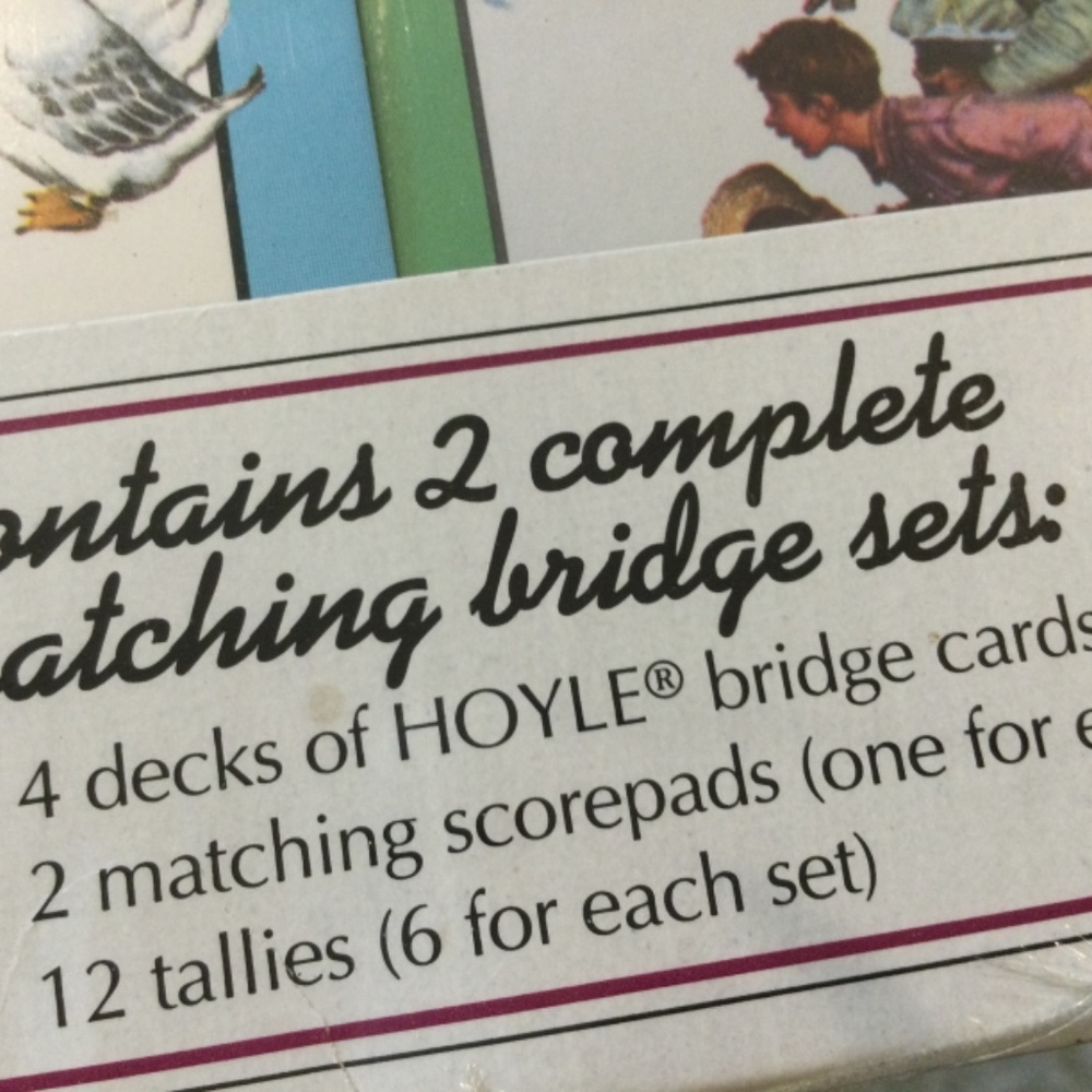 Hoyle Bridge Set - Picture 3 of 3
